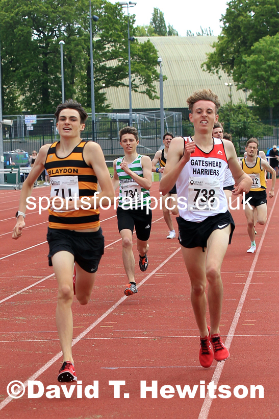 Men and Boys 1500 metres, 2022 North Eastern Track and Field Champs., Middlesbrough. David T. Hewitson/Sports for All Pics